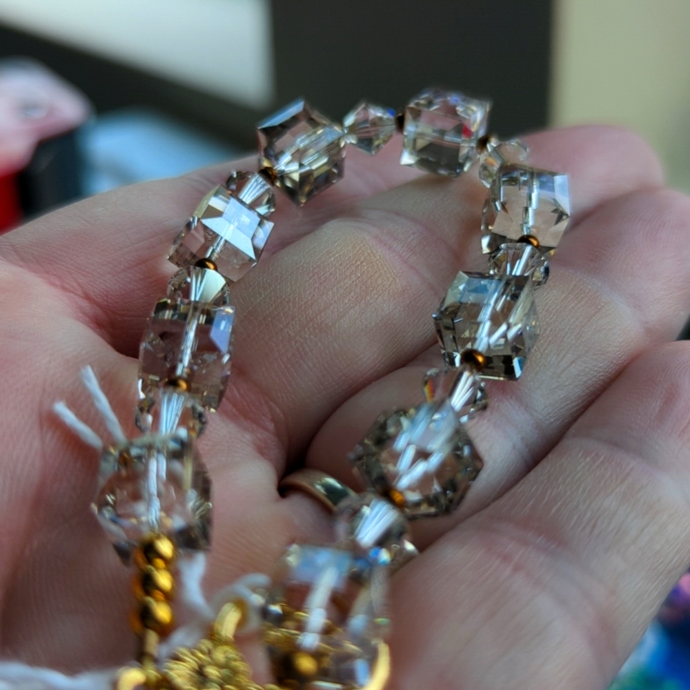 Clear Crystal Bracelet 8in.